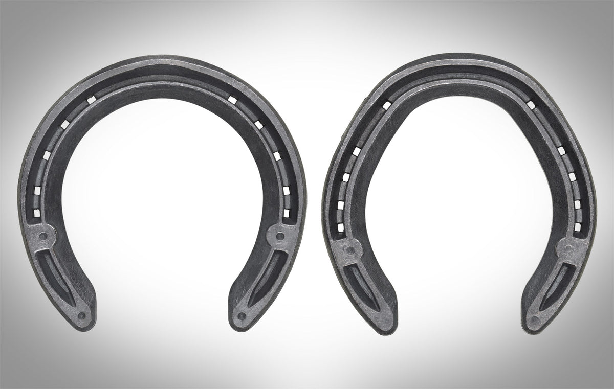 Vulcan Competition steel horseshoes, front and hind